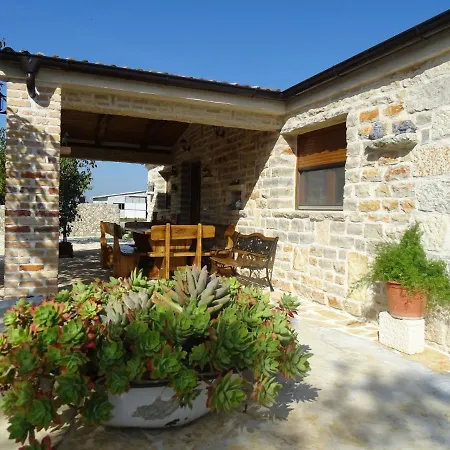 Ferienhaus Anita 2 Mit Pool Holiday home